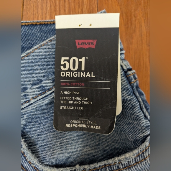 NWT Levi's 501 Original High Rise Denim - Picture 4 of 8